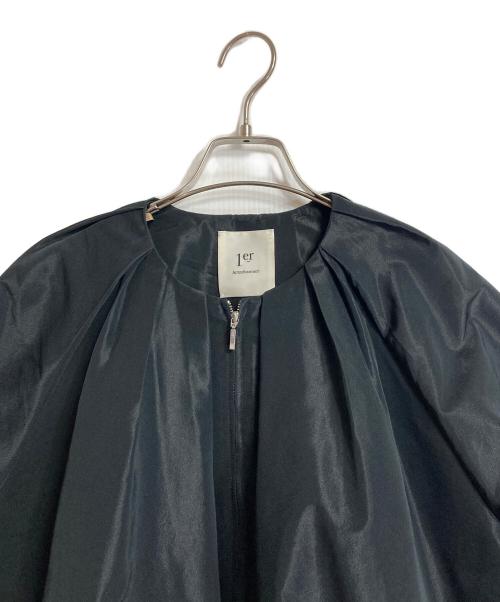 1er Arrondissement（プルミエ アロンディスモン）1er Arrondissement (プルミエ アロンディスモン) ツイルタフタブルゾン　 ブラック サイズ:FREEの古着・服飾アイテム