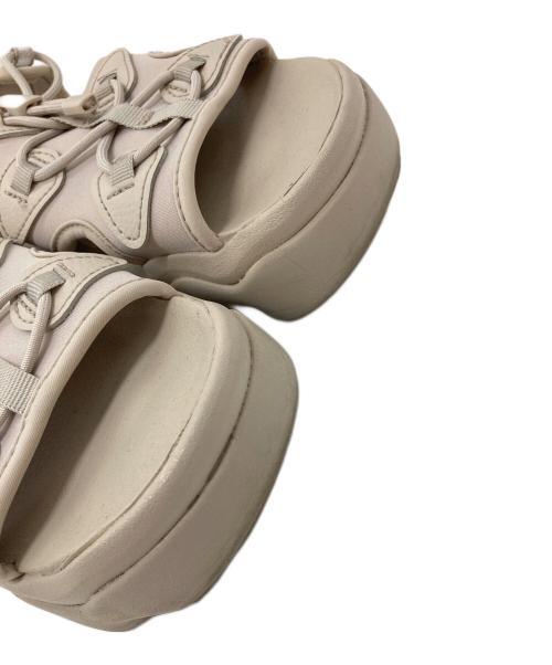 NIKE（ナイキ）NIKE (ナイキ) WMNS AIR MAX KOKO SANDAL CREAM II クリーム2 グレー サイズ:UK3.5の古着・服飾アイテム