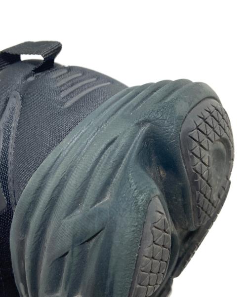 HOKAONEONE（ホカオネオネ）HOKAONEONE (ホカオネオネ) Bondi 8 Wide　ボンダイ8ワイド　ランニングシューズ　スポーツ　アウトドア ブラック サイズ:US 7.5Dの古着・服飾アイテム