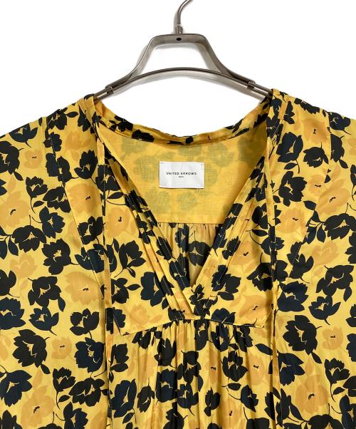 UNITED ARROWS（ユナイテッドアローズ）UNITED ARROWS (ユナイテッドアローズ) フラワープリント マキシワンピース　ロングワンピース　花柄 イエロー サイズ:実寸参照の古着・服飾アイテム