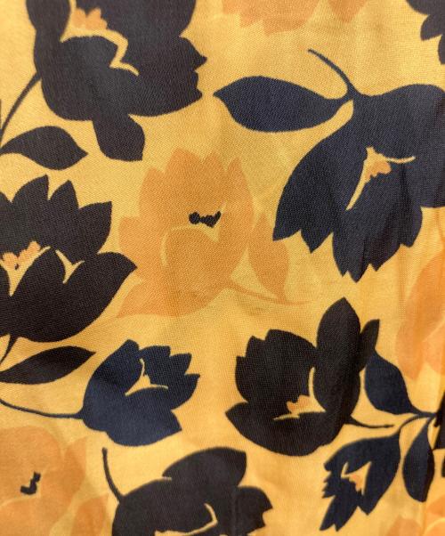 UNITED ARROWS（ユナイテッドアローズ）UNITED ARROWS (ユナイテッドアローズ) フラワープリント マキシワンピース　ロングワンピース　花柄 イエロー サイズ:実寸参照の古着・服飾アイテム