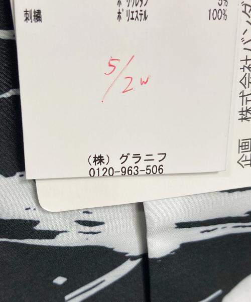 graniph（グラニフ）graniph (グラニフ) ジョジョの奇妙な冒険 (ジョジョノキミョウナボウケン) ビッグハンソデシャツ　半袖シャツ ブラック サイズ:L 未使用品の古着・服飾アイテム