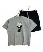 graniph×ジョジョの奇妙な冒険グラニフ×ジョジョノ奇妙ナ冒険）の古着「イギーの大好物　ドライリラックスセットアップ　ジョジョの奇妙な冒険　」｜グレー