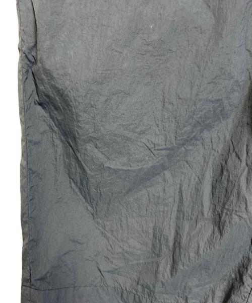 JIL SANDER（ジルサンダー）JIL SANDER (ジルサンダー) ナイロンハーフパンツ　ナイロンパンツ　イタリア製 グレー サイズ:44の古着・服飾アイテム