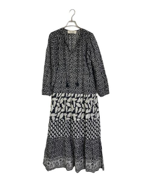 sara mallika（サラマリカ）sara mallika (サラマリカ) リーフ柄ギャザーワンピース ブラック サイズ:FREEの古着・服飾アイテム