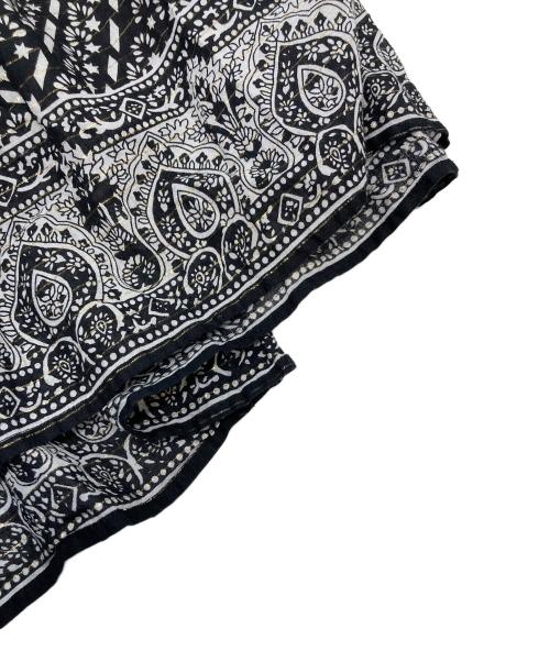 sara mallika（サラマリカ）sara mallika (サラマリカ) リーフ柄ギャザーワンピース ブラック サイズ:FREEの古着・服飾アイテム