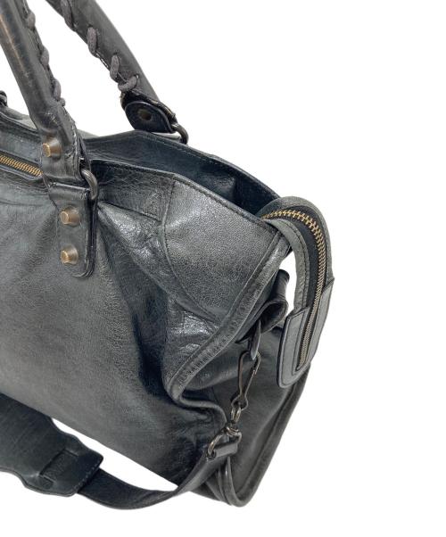 BALENCIAGA（バレンシアガ）BALENCIAGA (バレンシアガ) エディターズバッグ　ヴィンテージ加工バッグ　2WAYバッグ　イタリア製 ブラック サイズ:実寸参照の古着・服飾アイテム