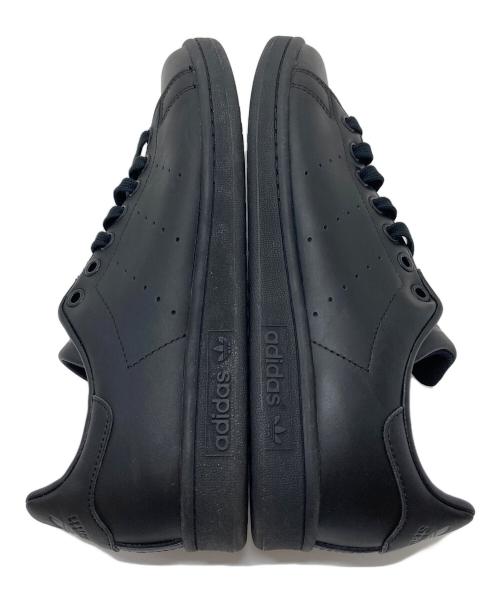 adidas（アディダス）adidas (アディダス) STAN SMITH ブラック サイズ:Uk 7.5の古着・服飾アイテム
