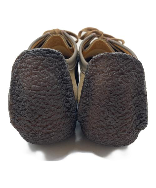 CLARKS（クラークス）CLARKS (クラークス) シューズ　ナタリーオークウッド　スウェードシューズ　オークウッドスエード ベージュ サイズ:US8の古着・服飾アイテム