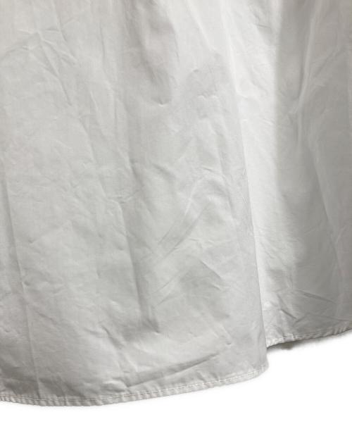 BALENCIAGA（バレンシアガ）BALENCIAGA (バレンシアガ) 襟ロゴシャツユニセックス　長袖シャツ　コットンシャツ　イタリア製　2021年モデル ホワイト サイズ:37の古着・服飾アイテム