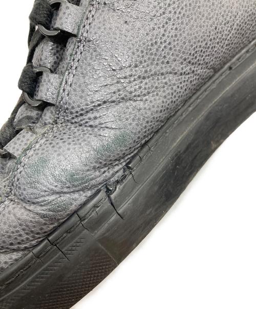 BALENCIAGA（バレンシアガ）BALENCIAGA (バレンシアガ) ミッドカットスニーカー ARENA グレー サイズ:40の古着・服飾アイテム