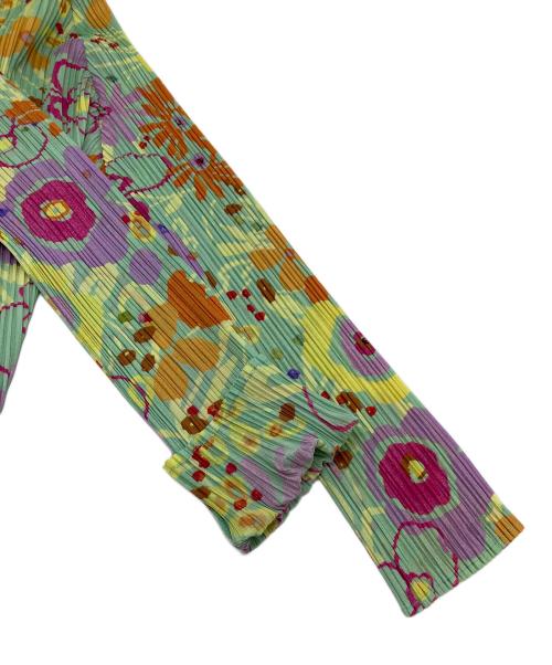 PLEATS PLEASE（プリーツプリーズ）PLEATS PLEASE (プリーツプリーズ) フラワー総柄プリーツシャツ　2015年春 マルチカラー サイズ:4の古着・服飾アイテム