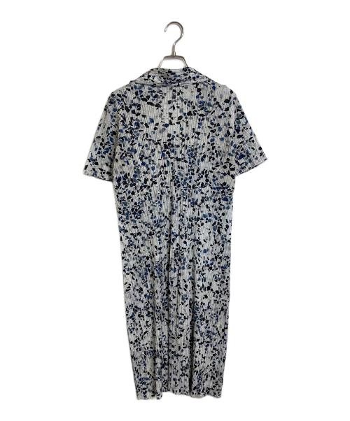 PLEATS PLEASE（プリーツプリーズ）PLEATS PLEASE (プリーツプリーズ) 総柄襟付き半袖プリーツワンピース　日本製 ブラック×グレー×ネイビー サイズ:3の古着・服飾アイテム