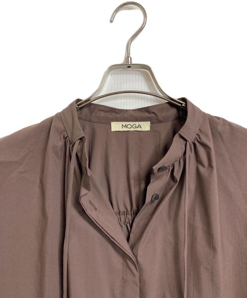 MOGA（モガ）MOGA (モガ) CPタイプライタードロップショルダーブラウス　長袖ブラウス　スタイリスト村山佳世子コラボ ブラウン サイズ:2の古着・服飾アイテム