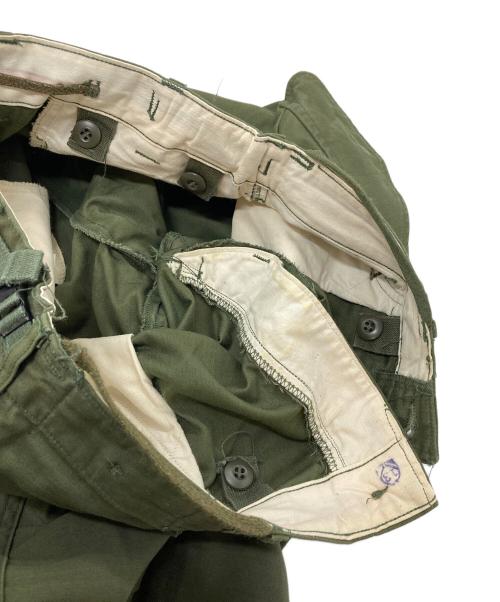 US ARMY（ユーエスアーミー）US ARMY (ユーエスアーミー) 60’S M-65 フィールドパンツ　 67年納期 60年代 オリーブ サイズ:1の古着・服飾アイテム