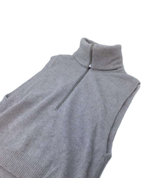 Maglia Plus（マリアプラス）Maglia plus (マリアプラス) フォックスウールハーフジップニットベスト グレー サイズ:FREEの古着・服飾アイテム