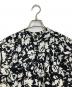 UNTITLED (アンタイトル) モザイクフラワー柄ブラウス　ノースリーブシャツ　日本製 ブラック×ホワイト サイズ:2：5000円
