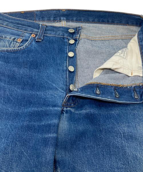 LEVI'S（リーバイス）LEVI'S (リーバイス) 【古着】90's 501デニムパンツ　ボタン裏555 BIGE バレンシア工場製　90年代　USA製 ブルー サイズ:W30の古着・服飾アイテム