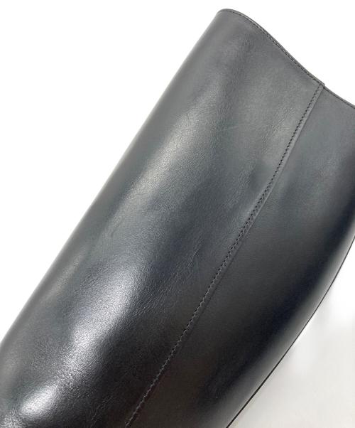 PIERRE HARDY（ピエールアルディ）PIERRE HARDY (ピエールアルディ) ベルトデザインレザーロングブーツ　ロングブーツ　レザーブーツ　イタリア製 ブラック サイズ:36の古着・服飾アイテム