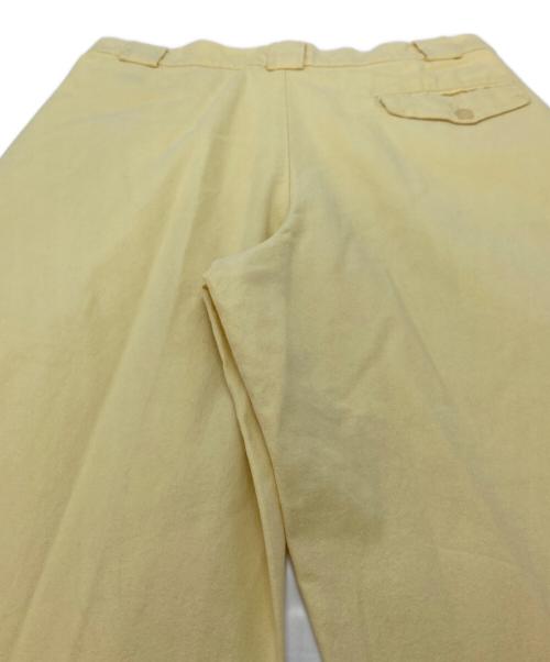 Levi's CIVVY STREET（リーバイススィヴィストリート）Levi's CIVVY STREET (リーバイススィヴィストリート) 【古着】80’s 2タックカラーパンツ　80年代　イタリア製 イエロー サイズ:W32 L34の古着・服飾アイテム