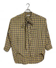 BALENCIAGA（バレンシアガ）の古着「18SS バックロゴチェックシャツ　チェックシャツ　ボウタイシャツ　イタリア製　ユニセックス」｜イエロー×ブラック