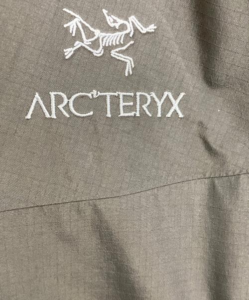 ARC'TERYX（アークテリクス）ARC'TERYX (アークテリクス) BETA SL JACKET ベータエスエルジャケット　アウター　ライトアウター　ナイロンジャケット　スポーツ　アウトドア ブラック サイズ:Mの古着・服飾アイテム