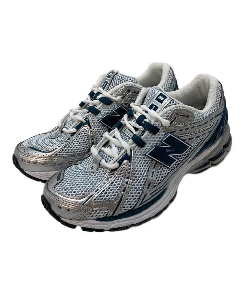 NEW BALANCE（ニューバランス）NEW BALANCE (ニューバランス) 1906R スニーカー シルバー×グリーン サイズ:US 8.5の古着・服飾アイテム