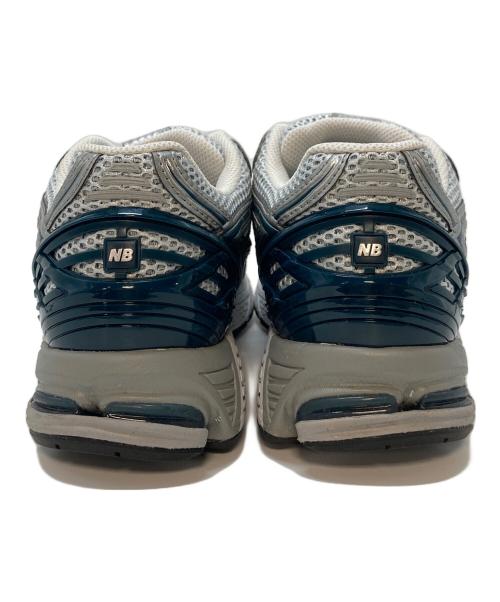 NEW BALANCE（ニューバランス）NEW BALANCE (ニューバランス) 1906R スニーカー シルバー×グリーン サイズ:US 8.5の古着・服飾アイテム