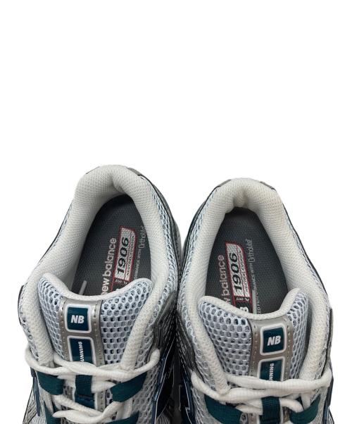 NEW BALANCE（ニューバランス）NEW BALANCE (ニューバランス) 1906R スニーカー シルバー×グリーン サイズ:US 8.5の古着・服飾アイテム
