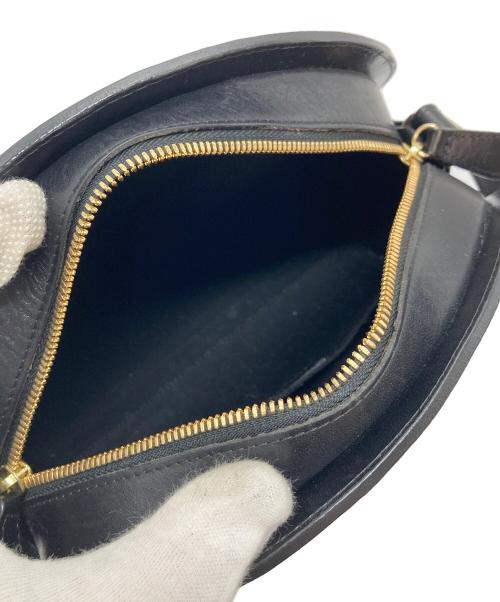 A.P.C.（アーペーセー）A.P.C. (アーペーセー) ハーフムーンバッグ　ショルダーバッグ　レザーバッグ ブラック サイズ:実寸参照の古着・服飾アイテム