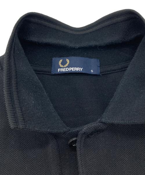 FRED PERRY（フレッドペリー）FRED PERRY (フレッドペリー) ポロシャツ ブラック サイズ:Sの古着・服飾アイテム