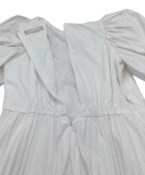 CELFORD（セルフォード）CELFORD (セルフォード) 石井美保 (イシイミホ) エンブロイダリーワンピース ホワイト サイズ:36の古着・服飾アイテム