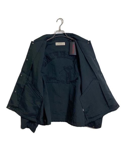 REMI RELIEF（レミレリーフ）REMI RELIEF (レミレリーフ) BRIEFING (ブリーフィング) ロゴ刺繍コーチジャケット  COACH JACKET ブラック サイズ:Mの古着・服飾アイテム