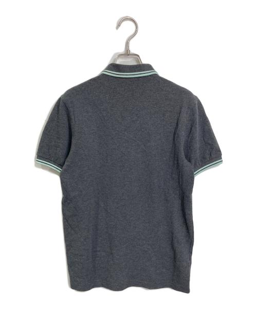 FRED PERRY（フレッドペリー）FRED PERRY (フレッドペリー) ポロシャツ グレー サイズ:XSの古着・服飾アイテム