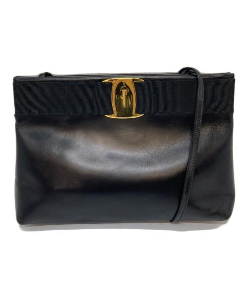 Salvatore Ferragamo（サルヴァトーレ フェラガモ）Salvatore Ferragamo (サルヴァトーレ フェラガモ) ヴァラリボンショルダーバッグ　クラッチバッグ　ヴァラ金具 ブラック サイズ:実寸参照の古着・服飾アイテム