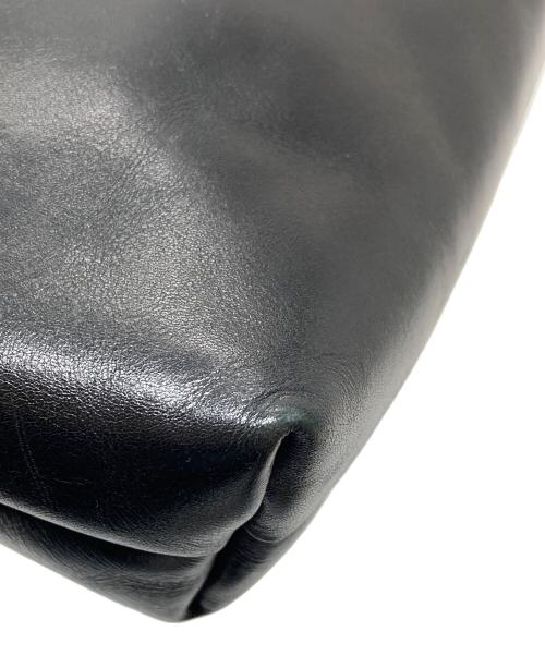 Salvatore Ferragamo（サルヴァトーレ フェラガモ）Salvatore Ferragamo (サルヴァトーレ フェラガモ) ヴァラリボンショルダーバッグ　クラッチバッグ　ヴァラ金具 ブラック サイズ:実寸参照の古着・服飾アイテム