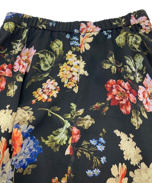 UNTITLED（アンタイトル）UNTITLED (アンタイトル) アンティークフラワー柄スカート　ロングスカート　フラワープリント　花柄　日本製　手洗い可 ブラック サイズ:01/Sの古着・服飾アイテム