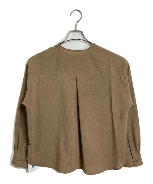 UNTITLED（アンタイトル）UNTITLED (アンタイトル) リラククールシャツ　長袖シャツ　長袖ブラウス　オフィスカジュアル　セレモニー ブラウン サイズ:02/M 未使用品の古着・服飾アイテム