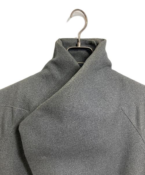 BORIS BIDJAN SABERI（ボリスビジャンサベリ）Boris Bidjan Saberi (ボリスビジャンサベリ) コート　ロングコート　デザインコート グレー サイズ:Sの古着・服飾アイテム