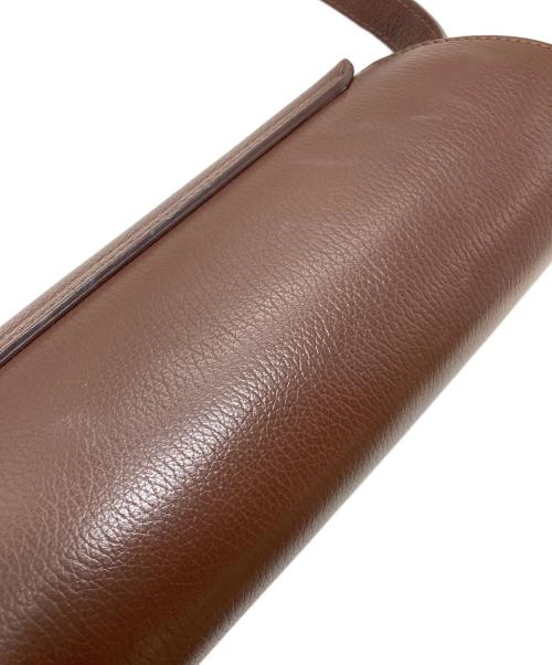 AULENTTI（オウレンティ）AULENTTI  (オウレンティ) ワンショルダーバッグ ツツガタBAG イタリア製　セレモニー ブラウン サイズ:実寸参照の古着・服飾アイテム