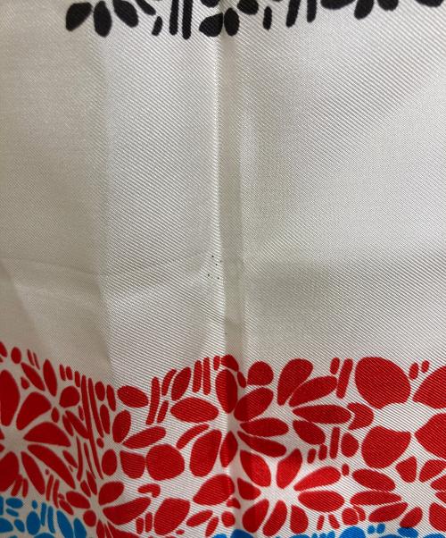 Christian Dior（クリスチャン ディオール）Christian Dior (クリスチャン ディオール) スカーフ　シルクスカーフ　花柄　総柄 トリコロールカラー サイズ:実寸参照の古着・服飾アイテム