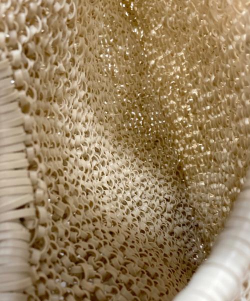 ANTEPRIMA（アンテプリマ）ANTEPRIMA (アンテプリマ) ワイヤーハンドバッグ　ハンドバッグ　セレモニー オフホワイト サイズ:実寸参照の古着・服飾アイテム