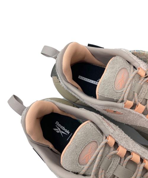 REEBOK（リーボック）REEBOK (リーボック) ZIG KINETICA 2.5 EDGE ベージュ/ムーンストーン サイズ:US7.5  UK6.5の古着・服飾アイテム