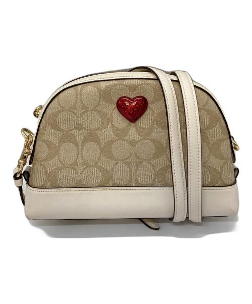 COACH（コーチ）COACH (コーチ) シグネチャー ハート ドーム  ショルダーバッグ ベージュ×ホワイト サイズ:実寸参照の古着・服飾アイテム