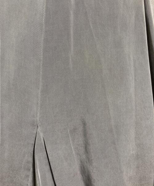 ARPEGE STORY（アルページュストーリー）ARPEGE STORY (アルページュストーリー) セットアップ　シャツ　ロングスカート グレーの古着・服飾アイテム