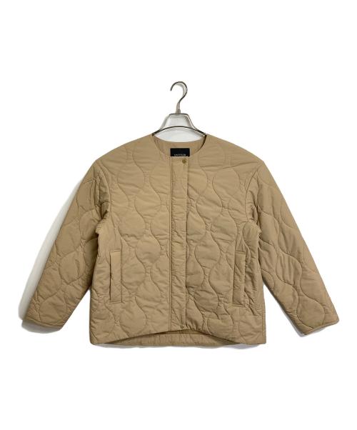 UNTITLED（アンタイトル）UNTITLED (アンタイトル) 中綿 キルトコート　中綿ジャケット　アウター ベージュ/キャメル サイズ:02/M 未使用品の古着・服飾アイテム