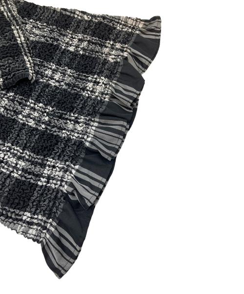 PEPLUM by YOSHIKI HISHINUMA（ペプラム バイ ヨシキヒシヌマ）PEPLUM by YOSHIKI HISHINUMA (ペプラム バイ ヨシキヒシヌマ) プリーツブラウス　 ブラック×ホワイト サイズ:1の古着・服飾アイテム