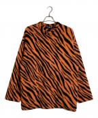 BALENCIAGAバレンシアガ）の古着「タイガー柄ニット　カシミア混ニット　カシミヤ95％」｜オレンジ×ブラック