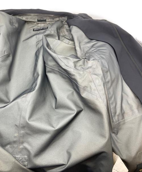 STONE ISLAND（ストーンアイランド）STONE ISLAND (ストーンアイランド) STEALTH TRENCH COAT ゴアテックストレンチコート　11AW　shadow project 初期 ブラック サイズ:Sの古着・服飾アイテム