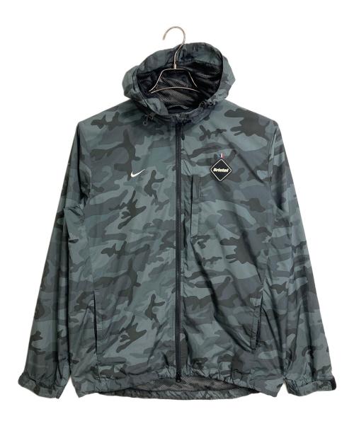 NIKE（ナイキ）NIKE (ナイキ) F.C.R.B. (エフシーレアルブリストル) カモフラジャケット　パーカー　アウター　ライトアウター　迷彩　スポーツ　アウトドア グレー サイズ:Lの古着・服飾アイテム